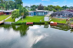 5995 Blossom Lake Dr, Seminole, FL 33772 - Photo 20