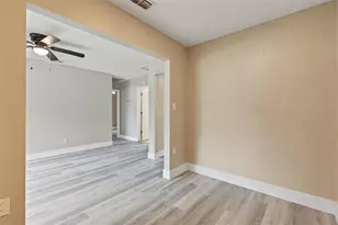 6317 N Central Ave, Tampa, FL 33604 - Photo 16