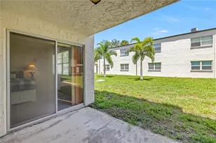 7701 Starkey Rd, Seminole, FL 33777 - Photo 14