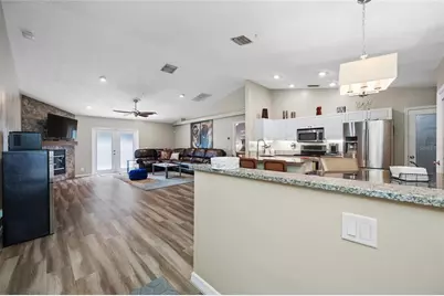 12965 Pineforest Way W, Largo, FL 33773 - Photo 8