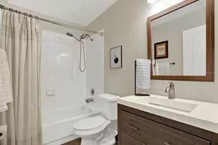 3213 Montrose Cir, Palm Harbor, FL 34684 - Photo 20
