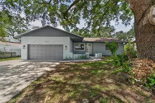 1229 Oak Valley Dr, Seffner, FL 33584 - Photo 8
