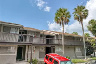 6334 Newtown Cir, Tampa, FL 33615 - Photo 2