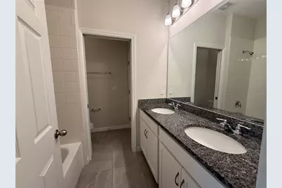 5072 Avalon Park Boulevard, Wesley Chapel, FL 33545 - Photo 16