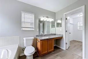 6320 Magnolia Trails Ln, Gibsonton, FL 33534 - Photo 14