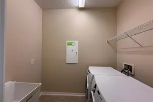 10856 Breaking Rocks Dr, Tampa, FL 33647 - Photo 20