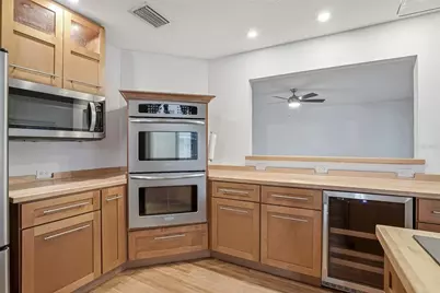16403 Bonneville Drive, Tampa, FL 33624 - Photo 18