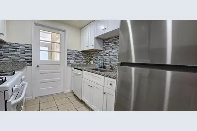 911 Washington Avenue #117, Largo, FL 33770 - Photo 4