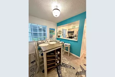 6825 Stones Throw Circle N #1107, Saint Petersburg, FL 33710 - Photo 6