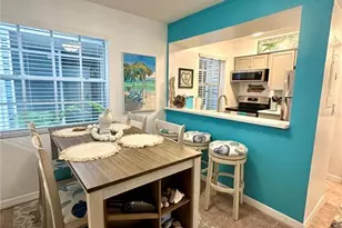 6825 Stonesthrow Cir N, Saint Petersburg, FL 33710 - Photo 6