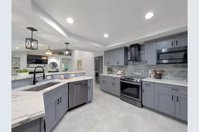 5101 E Longboat Boulevard, Tampa, FL 33615 - Photo 2
