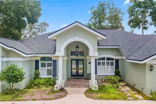 7225 River Forest Ln, Temple Terrace, FL 33617 - Photo 4