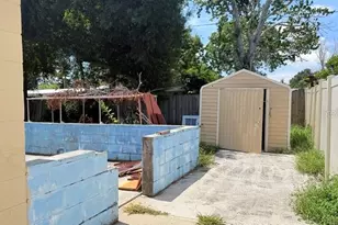 3408 W Ellicott St, Tampa, FL 33614 - Photo 16