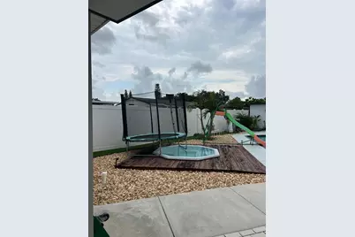 6503 Dovewood Place, Tampa, FL 33634 - Photo 14