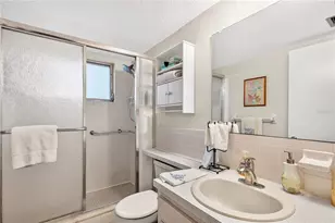 5880 38th Ave N, Saint Petersburg, FL 33710 - Photo 24