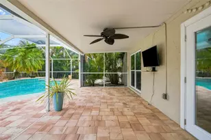 934 Berkley Ct N, Palm Harbor, FL 34684 - Photo 32