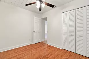 934 Berkley Ct N, Palm Harbor, FL 34684 - Photo 22