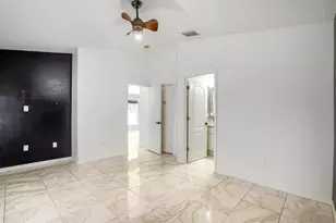 701 Periwinkle Pointe Pl, Seffner, FL 33584 - Photo 12