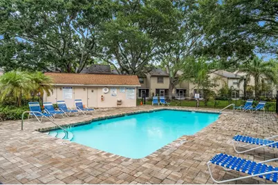 2208 Fletchers Point Circle, Tampa, FL 33613 - Photo 32