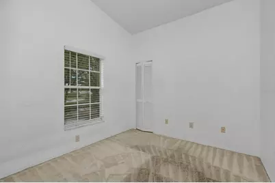 2208 Fletchers Point Circle, Tampa, FL 33613 - Photo 24