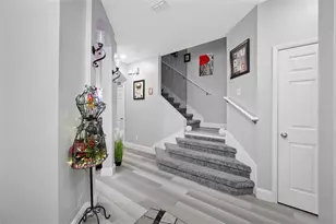 10302 Stone Moss Ave, Tampa, FL 33647 - Photo 6