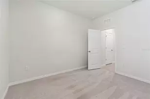 35977 Morse Willow Ct, Zephyrhills, FL 33541 - Photo 24