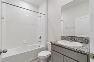 35977 Morse Willow Ct, Zephyrhills, FL 33541 - Photo 14