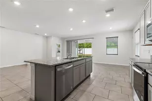 35977 Morse Willow Ct, Zephyrhills, FL 33541 - Photo 54