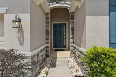 35977 Morse Willow Court, Zephyrhills, FL 33541 - Photo 8