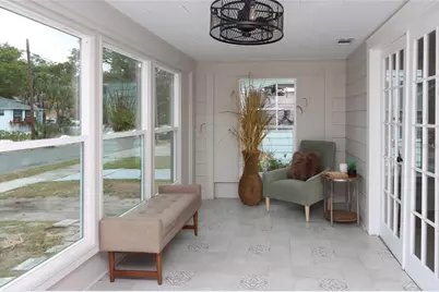 1532 13th Street S, Saint Petersburg, FL 33705 - Photo 4