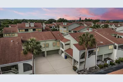 637 Drake Lane N, Dunedin, FL 34698 - Photo 1