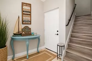 1956 Cedar Dr, Dunedin, FL 34698 - Photo 16