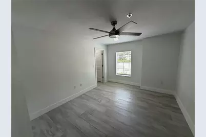 13210 Arbor Isle Dr #102, Temple Terrace, FL 33637 - Photo 12