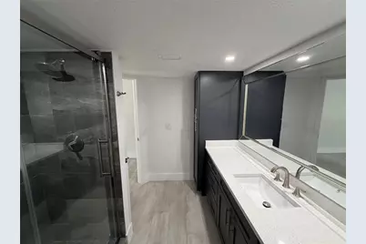 13210 Arbor Isle Dr #102, Temple Terrace, FL 33637 - Photo 14