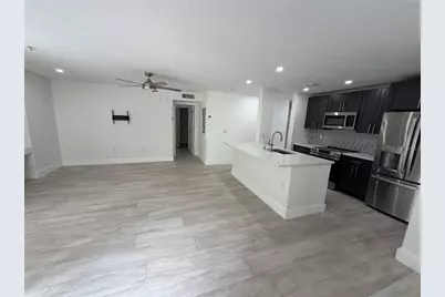 13210 Arbor Isle Dr #102, Temple Terrace, FL 33637 - Photo 10