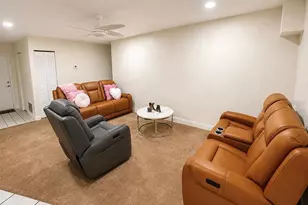 1618 Crystalview Trail, Lakeland, FL 33801 - Photo 4
