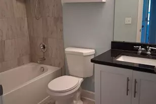2736 S 3rd Ave S, Saint Petersburg, FL 33701 - Photo 8
