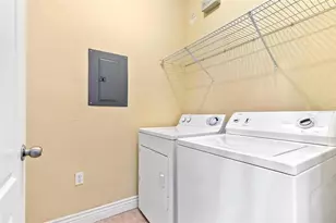 2739 Via Capri, Clearwater, FL 33764 - Photo 20