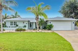 2931 Alton Dr, Saint Pete Beach, FL 33706 - Photo 24