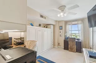 10355 Paradise Blvd, Treasure Island, FL 33706 - Photo 22
