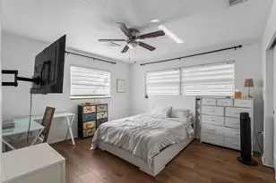 2915 Webber St, Sarasota, FL 34239 - Photo 20