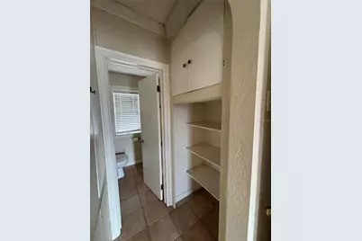 1117 16th Street N #1/2, Saint Petersburg, FL 33705 - Photo 10