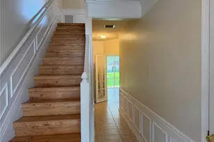 3146 Bayshore Oaks Dr, Tampa, FL 33611 - Photo 2
