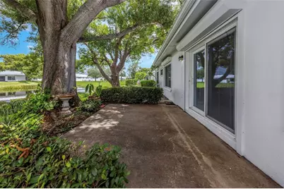 9110 40th Way N, Pinellas Park, FL 33782 - Photo 18