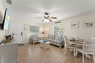 328 Pershing St, Dunedin, FL 34698 - Photo 16