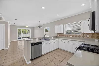 24519 Breezy Oak Court, Lutz, FL 33559 - Photo 18