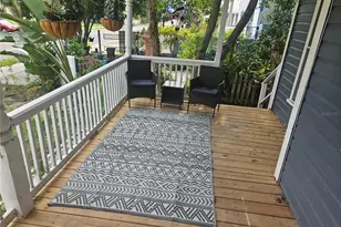 318 E Tarpon Ave, Tarpon Springs, FL 34689 - Photo 2