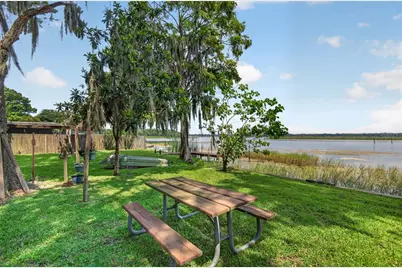 9065 W Lakeview Court, Crystal River, FL 34428 - Photo 28