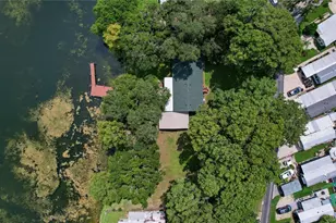 9065 W Lakeview Ct, Crystal River, FL 34428 - Photo 8