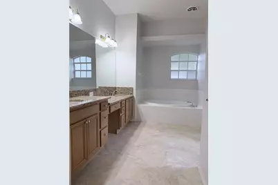 3704 Swans Landing Drive, Land O Lakes, FL 34639 - Photo 10